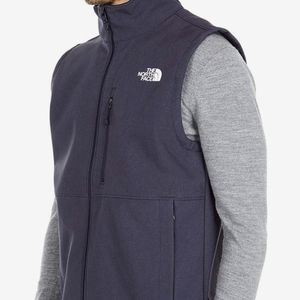 THE NORTH FACE VEST